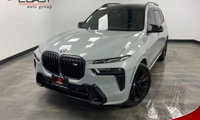 2023 BMW X7 M60i