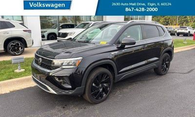 2024 Volkswagen Taos 4Motion SE
