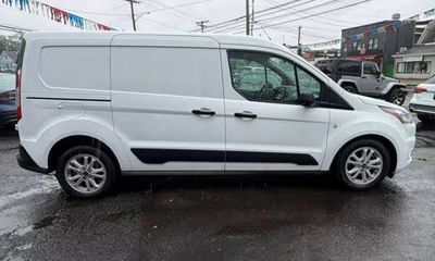 2022 Ford Transit Connect XLT