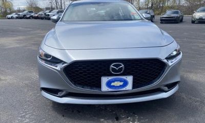 2019 Mazda MAZDA3 With Select