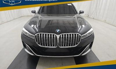 2021 BMW 740I xDrive