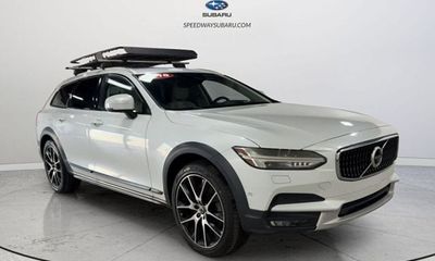 2018 Volvo V90CC Inscription