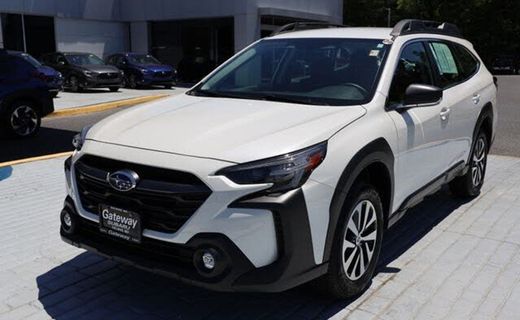 2025 Subaru Outback Base