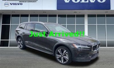 2026 Volvo V60CC Plus