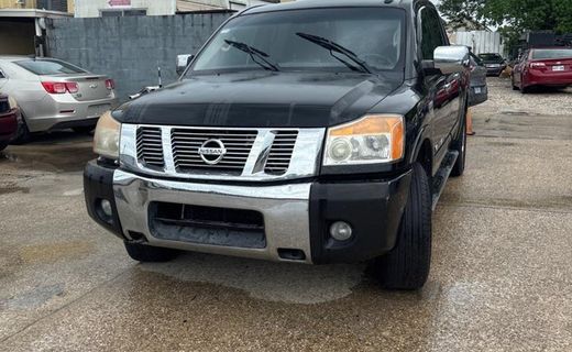2015 Nissan Titan