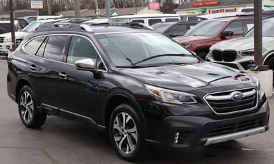 2022 Subaru Outback Touring