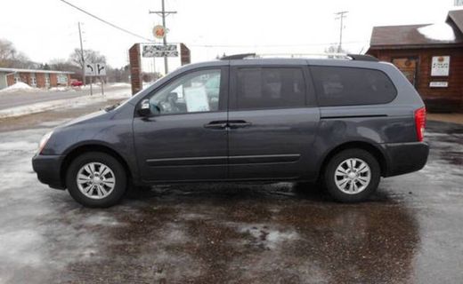 2012 Kia Sedona GL