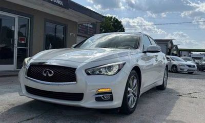 2017 Infiniti Q50 Premium
