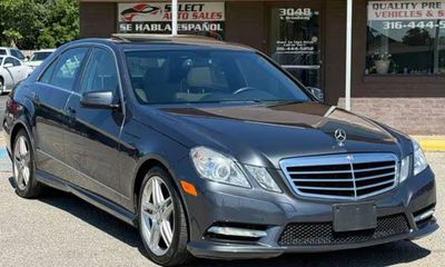 2013 Mercedes-Benz E-Class E350 4 Matic