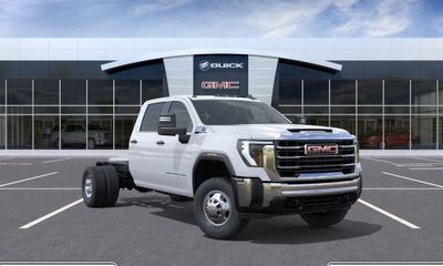 2026 GMC Sierra HD Pro