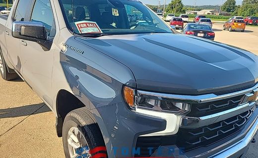 2024 Chevrolet Silverado LT