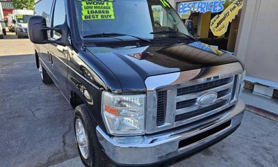 2014 Ford E-Series E 150 Cargo