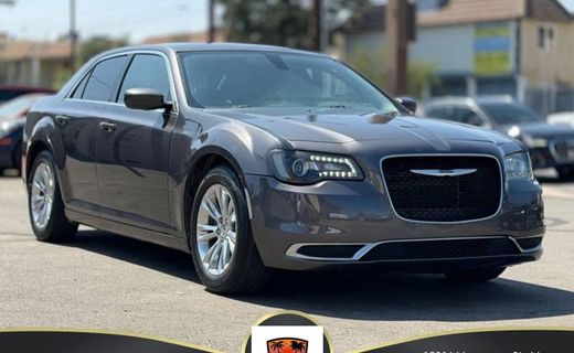 2015 Chrysler 300 Limited