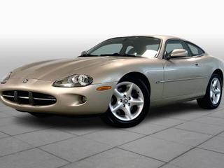 2000 Jaguar XK8