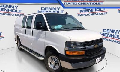 2025 Chevrolet Express 2500