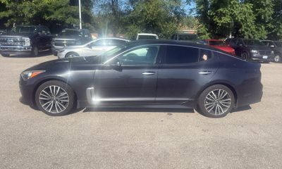2019 Kia Stinger Base