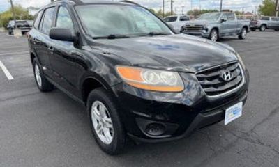 2012 Hyundai Santa FE GL Middle LOW