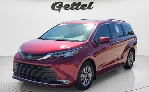 2021 Toyota Sienna XLE