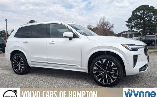 2025 Volvo XC90 Plus