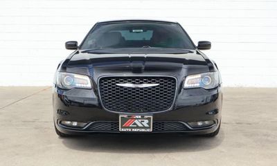 2019 Chrysler 300 300S