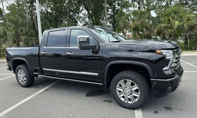 2026 Chevrolet Silverado HD High Country