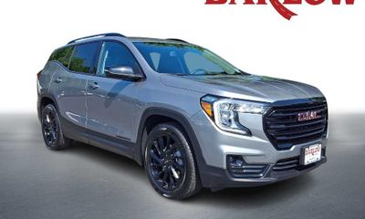 2023 GMC Terrain SLT