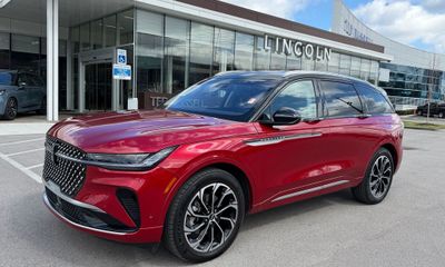 2024 Lincoln Nautilus Reserve