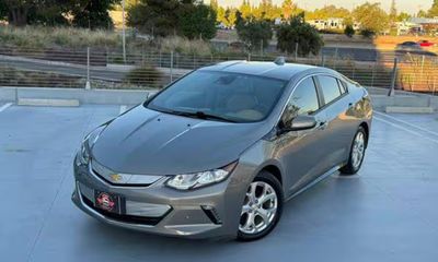 2017 Chevrolet Volt Premier