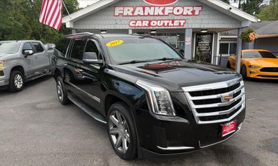 2017 Cadillac Escalade ESV Luxury