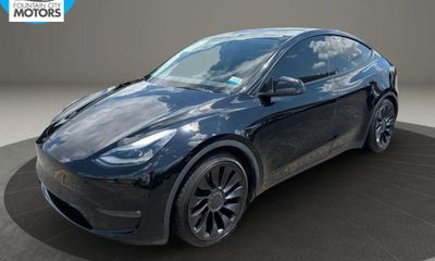 2022 Tesla Model Y Performance