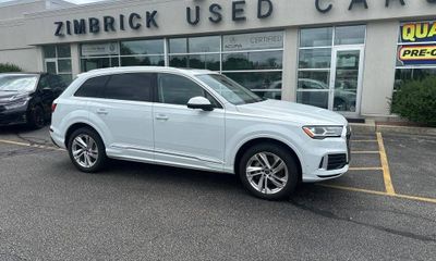 2023 Audi Q7 Quattro Premium