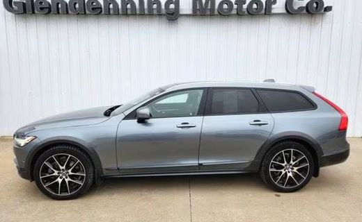 2018 Volvo V90CC Inscription