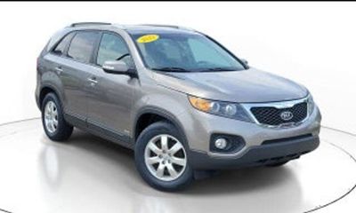 2012 Kia Sorento GL Middle LOW