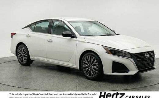 2025 Nissan Altima SV