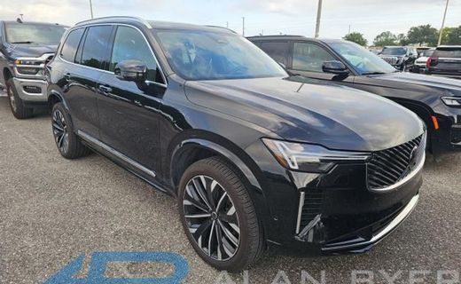 2026 Volvo XC90 Ultra Bright