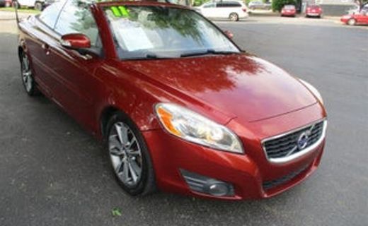 2011 Volvo C70 T5