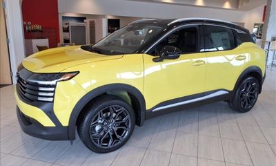 2026 Nissan Kicks MPV SR