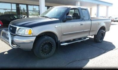 2001 Ford F-150 Lariat SuperCrew