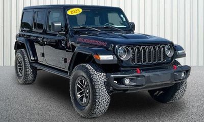 2025 Jeep Wrangler Rubicon