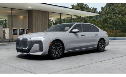 2026 BMW 740I