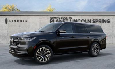 2027 Lincoln Navigator Black Label