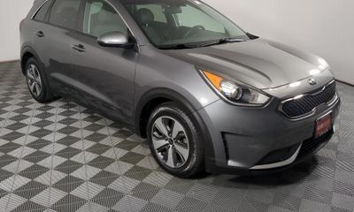 2017 Kia Niro FE LX Tech