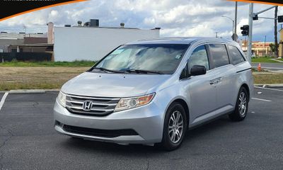 2013 Honda Odyssey EXL Navi RES