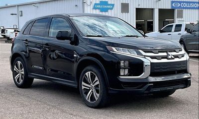 2020 Mitsubishi Outlander Sport ES