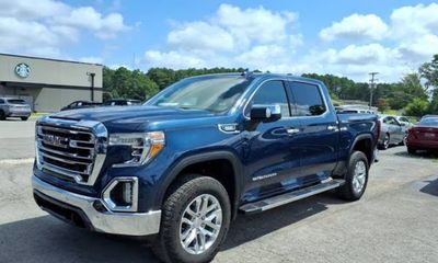 2020 GMC Sierra SLT