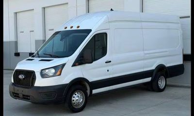 2023 Ford Transit 350 HD 9950