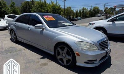2011 Mercedes-Benz S-Class S400 Hybrid