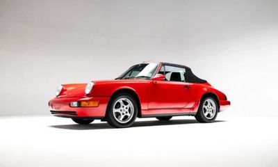 1993 Porsche 911 Carrera Cabriolet