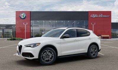 2025 Alfa Romeo Stelvio Sprint Base Intensa