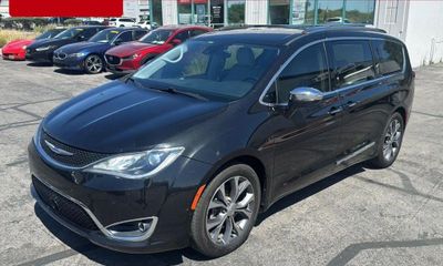 2017 Chrysler Pacifica Limited